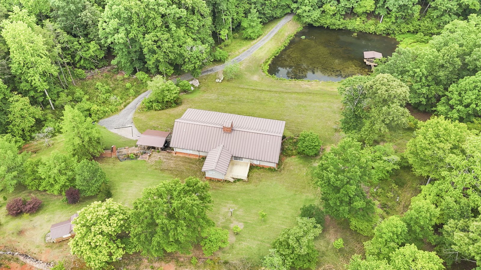 Aerial view of 4454 Ledan Ext, Gainesville GA, the estate and its acreage